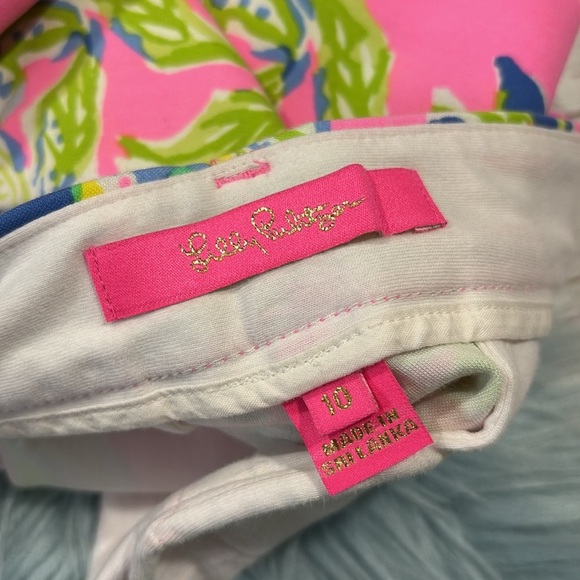 Lilly Pulitzer pink Squeeze the Day knit stretch Callahan shorts in size 10 - Picture 3 of 10